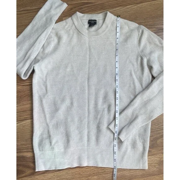 Club Monaco Men's Crew Neck Waffle Knit 100% Wool Sweater Heather Cream Beige